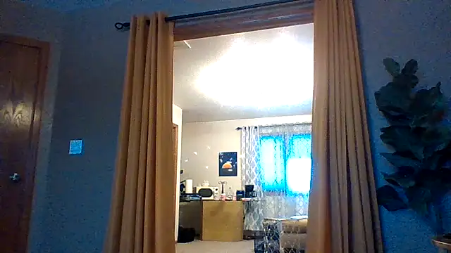 mikeystrong online show from February 21, 2:38 pm