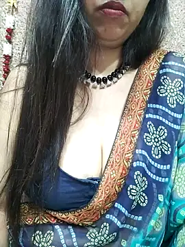 Snapshot of Aradhya-Sharma chatting on February 12, 11:51 am Aradhya-Sharma online show from February 12, 11:51 am