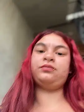 MiaLujan  online show from April 10, 11:26 am