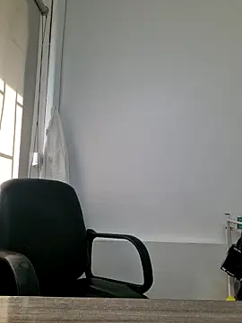 doctora-danna online show from September 17, 1:35 pm