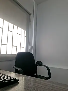 doctora-danna online show from September 24, 1:25 pm