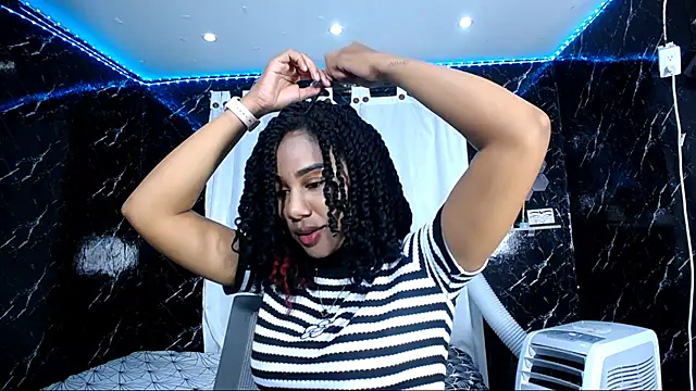 Snapshot of Hillary_queen chatting on September 26, 1:15 pm Hillary queen online show from September 26, 1:15 pm