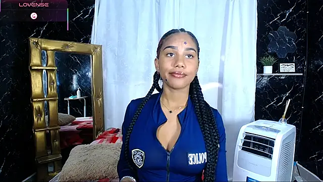 Snapshot of Hillary_queen chatting on November 10, 6:18 pm Hillary queen online show from November 10, 6:18 pm