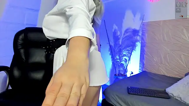 Scarlett 1007 online show from January 25, 11:02 am