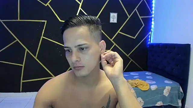 Snapshot of JANER_03 chatting on March 1, 1:29 pm JANER 03 online show from March 1, 1:29 pm