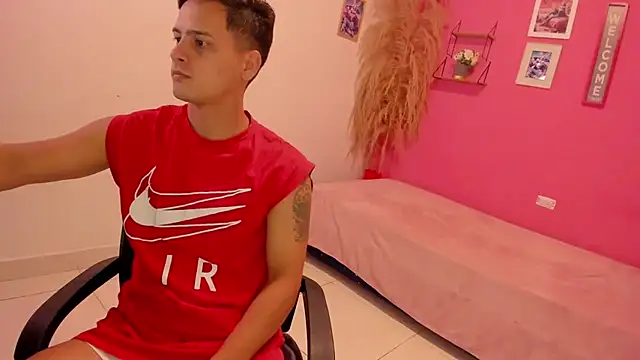 Snapshot of JANER_03 chatting on October 18, 4:59 am JANER 03 online show from October 18, 4:59 am