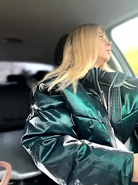 Love Bri online show from October 12, 10:03 am