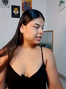 Snapshot of Cleo_hills chatting on December 28, 1:06 pm Cleo hills online show from December 28, 1:06 pm