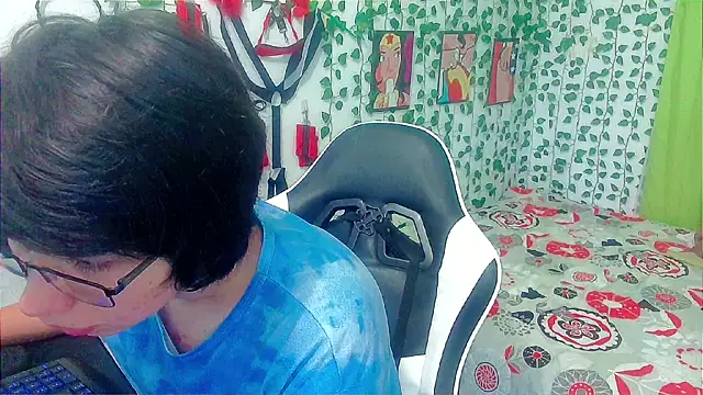 Andy gray online show from April 19, 3:55 pm