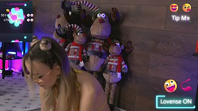 KylieJoyce online show from December 31, 3:34 am