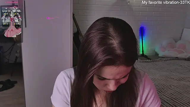 ValBae online show from January 30, 12:27 pm