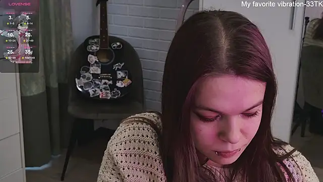 ValBae online show from February 5, 1:54 pm