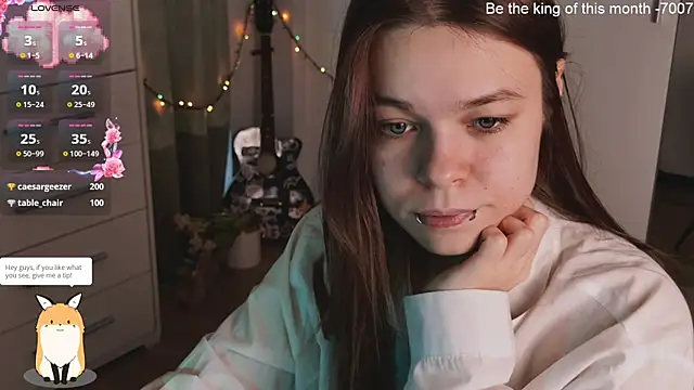 ValBae online show from March 15, 3:16 pm