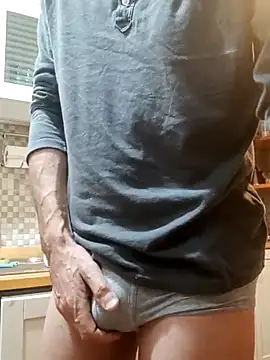 Snapshot of Frabox65 chatting on March 14, 5:59 am Frabox65 online show from March 14, 5:59 am