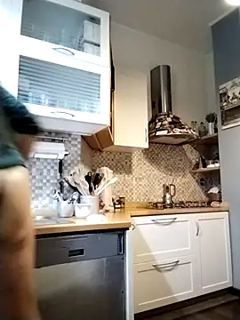 Snapshot of Frabox65 chatting on November 17, 5:57 am Frabox65 online show from November 17, 5:57 am