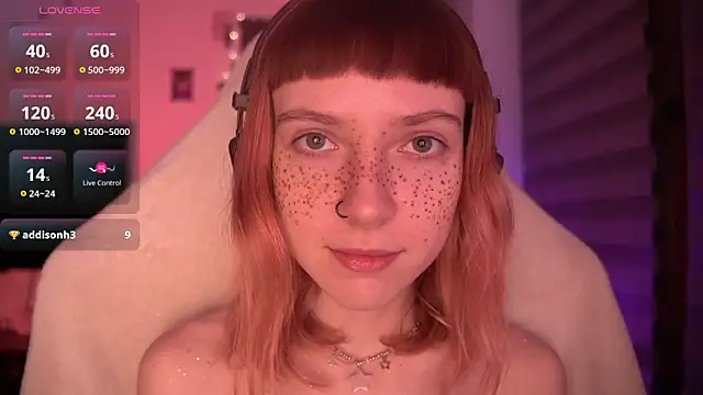 juliapie online show from December 16, 2:57 am