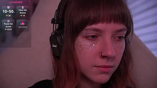 juliapie online show from September 17, 6:37 am