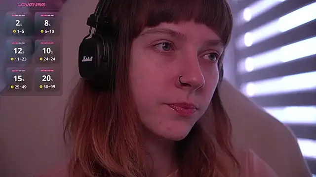 juliapie online show from October 27, 8:18 am