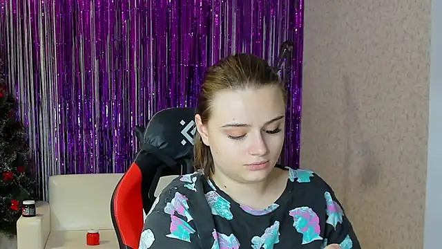 Seductive She Wolf online show from February 1, 7:23 pm