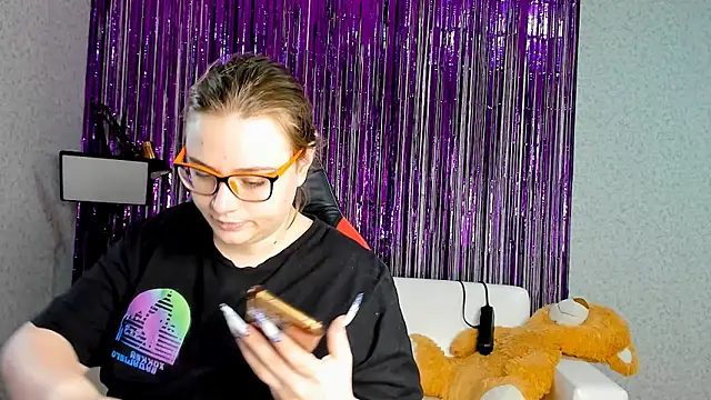 Seductive She Wolf online show from March 10, 6:59 am