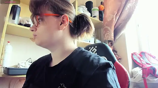 Seductive She Wolf online show from March 26, 9:48 am