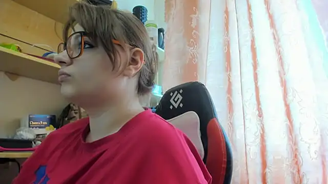 Seductive She Wolf online show from April 14, 1:28 pm