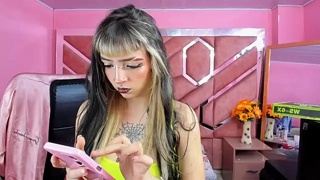 Samantha Smiith online show from March 7, 3:36 am