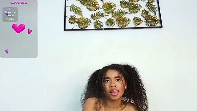 ashley lemus online show from January 28, 6:28 pm