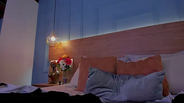 andymiller  online show from February 3, 4:41 pm