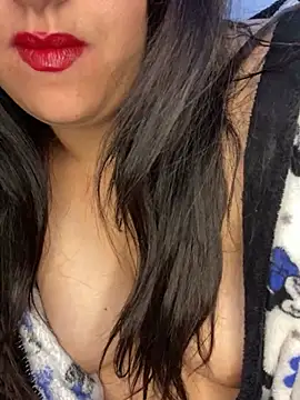 Snapshot of yassminsexy22 chatting on December 14, 6:30 pm yassminsexy22 online show from December 14, 6:30 pm