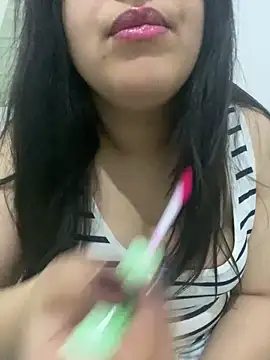 Snapshot of yassminsexy22 chatting on January 29, 4:30 pm yassminsexy22 online show from January 29, 4:30 pm