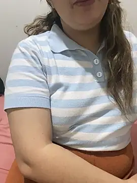 yassminsexy22 online show from February 22, 7:12 pm