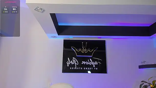 Snapshot of CamilaHarperr_ chatting on February 8, 3:41 am CamilaHarperr online show from February 8, 3:41 am