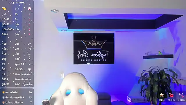 Snapshot of CamilaHarperr_ chatting on February 13, 7:13 am CamilaHarperr online show from February 13, 7:13 am