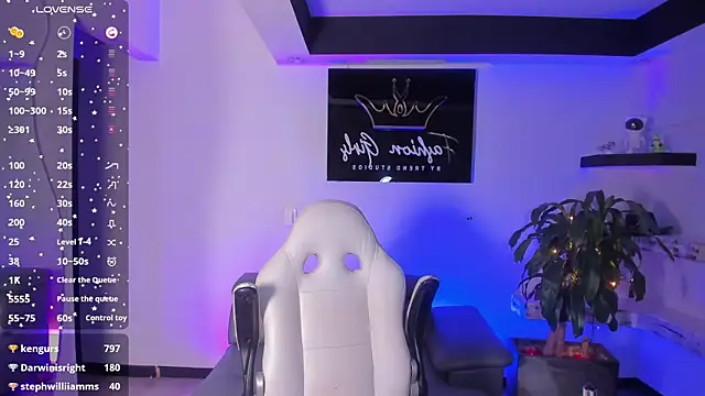 Snapshot of CamilaHarperr_ chatting on March 7, 7:08 am CamilaHarperr online show from March 7, 7:08 am