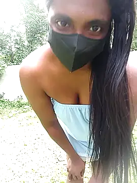 Snapshot of ruki_anglelk chatting on February 9, 9:16 am ruki anglelk online show from February 9, 9:16 am