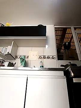 Bonny Klote online show from October 2, 1:29 pm