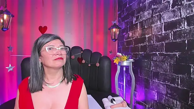 Madame Jay online show from February 15, 8:54 pm