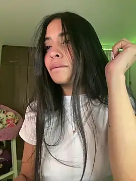 lina pink online show from March 15, 6:14 am