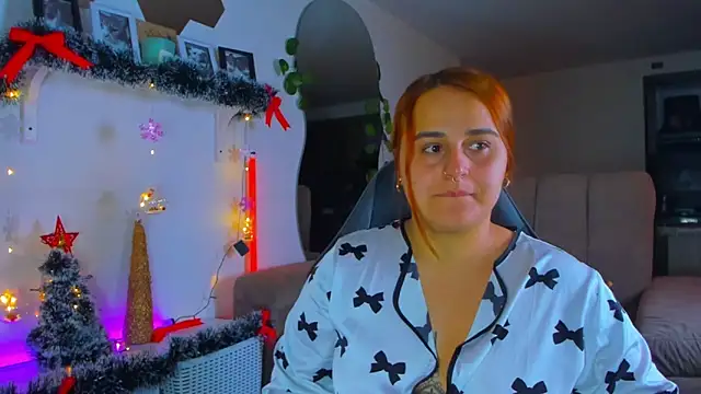 evy orange1 online show from December 14, 4:18 am