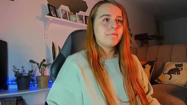 evy orange1 online show from January 17, 3:55 am