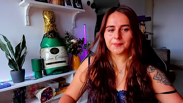 evy orange1 online show from March 20, 2:33 pm