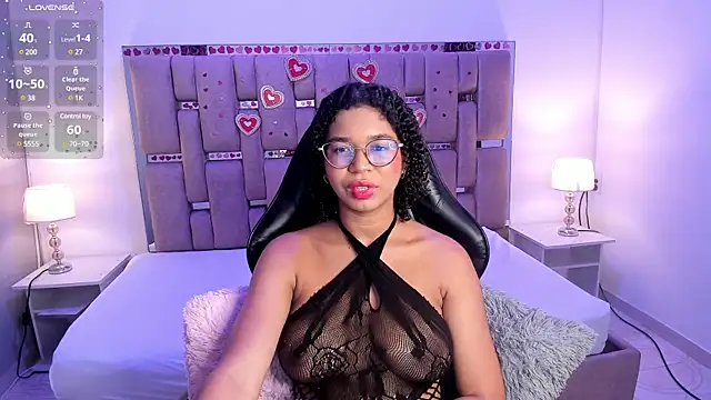 MilaHall  online show from January 27, 3:37 am