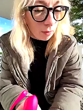 Giuliana baby online show from February 15, 2:33 pm