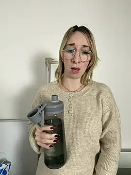 Giuliana baby online show from February 7, 9:18 pm