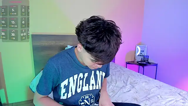 Snapshot of justinbiler chatting on March 22, 11:53 am justinbiler online show from March 22, 11:53 am