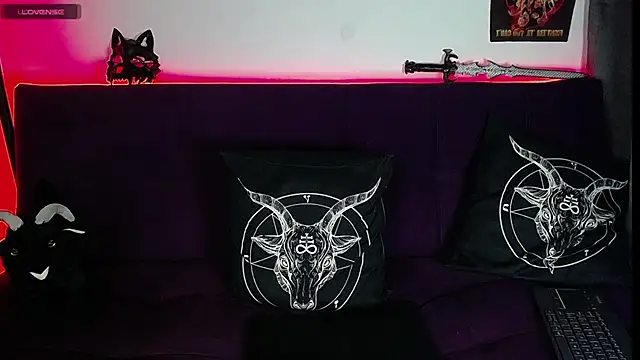 blckwolf 6 online show from January 24, 11:12 pm