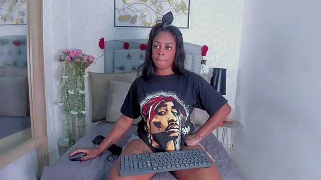 Snapshot of Katalella_murillo chatting on February 27, 1:38 am Katalella murillo online show from February 27, 1:38 am