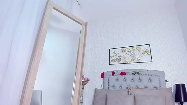 Snapshot of Katalella_murillo chatting on March 15, 3:40 am Katalella murillo online show from March 15, 3:40 am