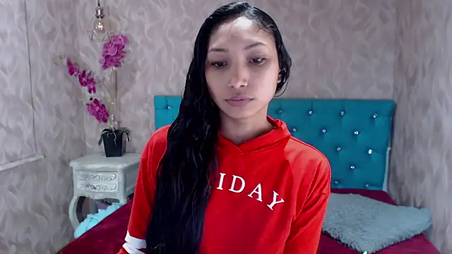 Snapshot of MadelineDoll chatting on March 1, 10:02 am MadelineDoll online show from March 1, 10:02 am